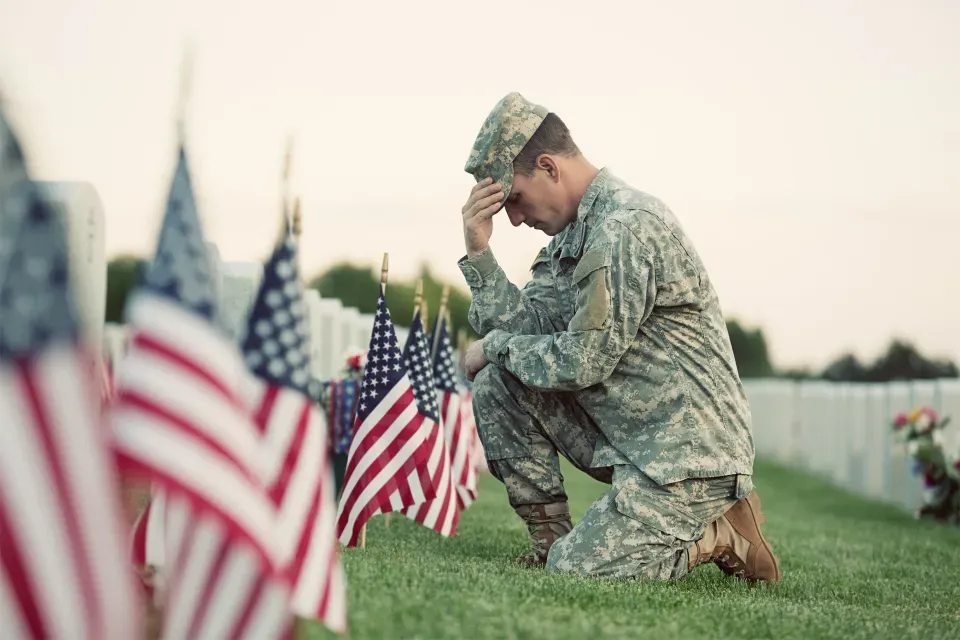 Honoring Heroes: Top Veterans Day Promotional Product Ideas